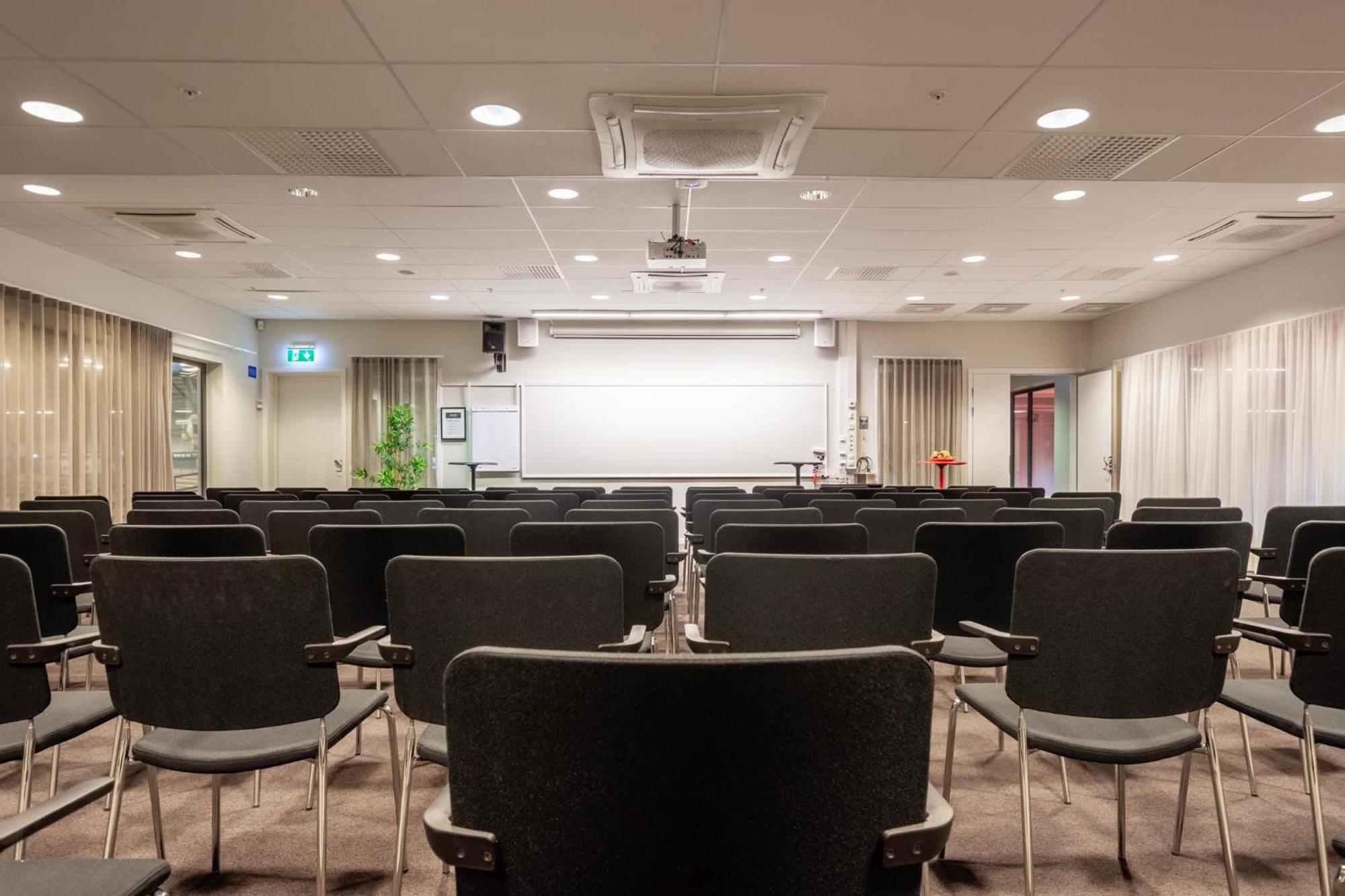 Kviberg Park Hotel & Conference Гьотеборг Екстериор снимка