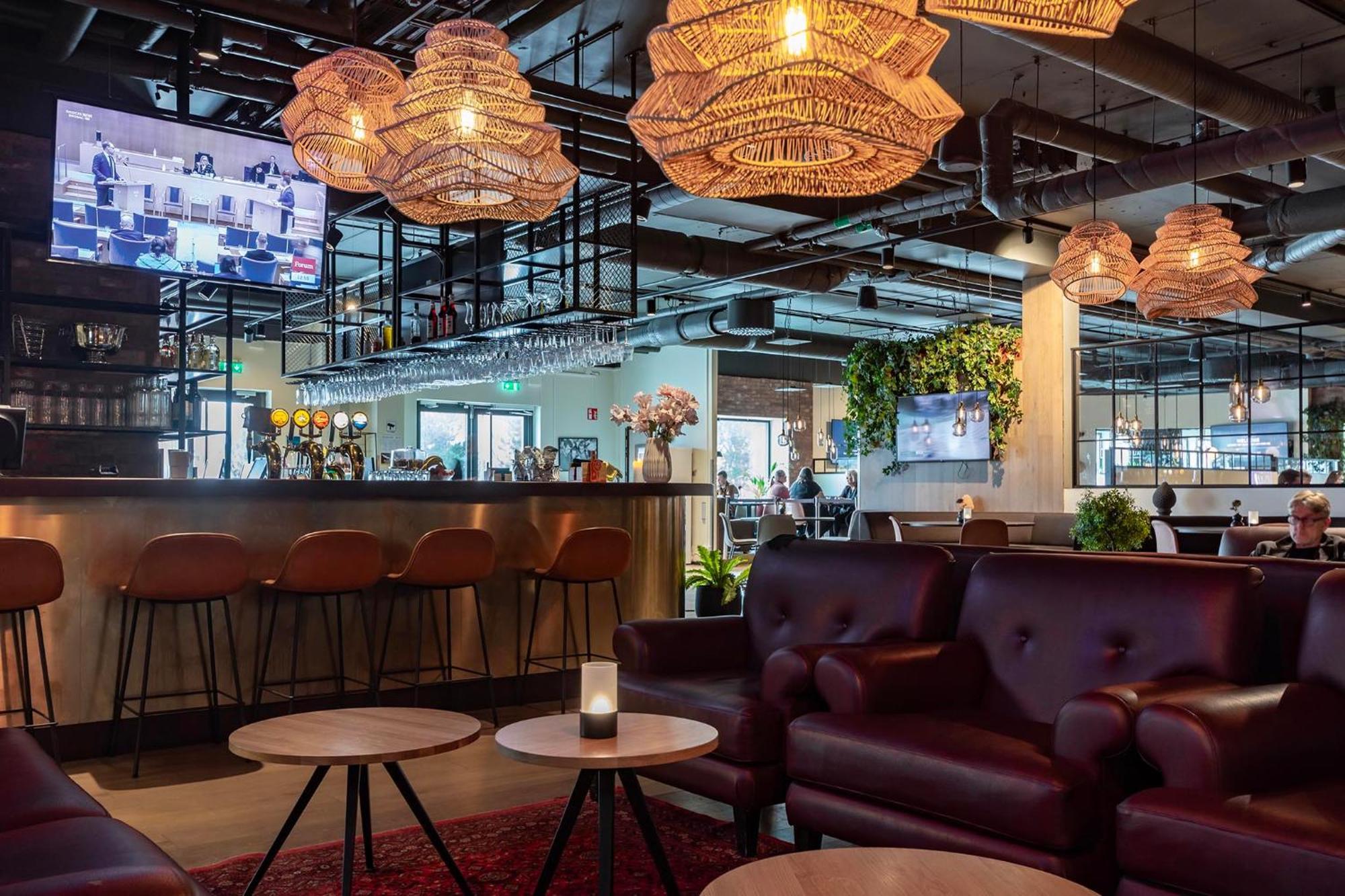 Kviberg Park Hotel & Conference Гьотеборг Екстериор снимка