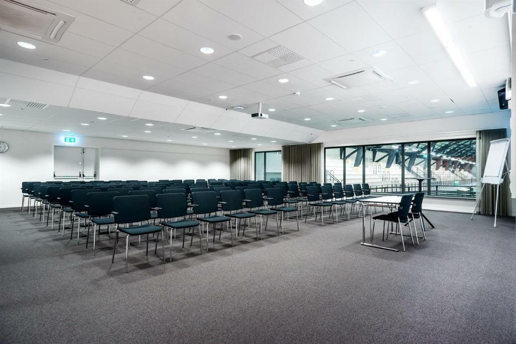 Kviberg Park Hotel & Conference Гьотеборг Екстериор снимка